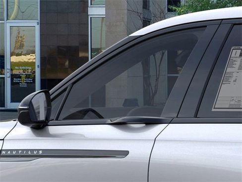 New 2026 Lincoln Nautilus Premier w/ Jet Appearance Package image 20