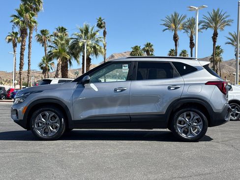 Certified 2024 Kia Seltos S AWD/4WD image 6