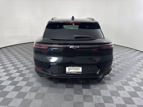 New 2026 Chevrolet Equinox EV RS image 4