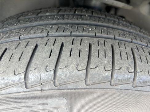 Used 2025 BMW X4 xDrive30i image 13