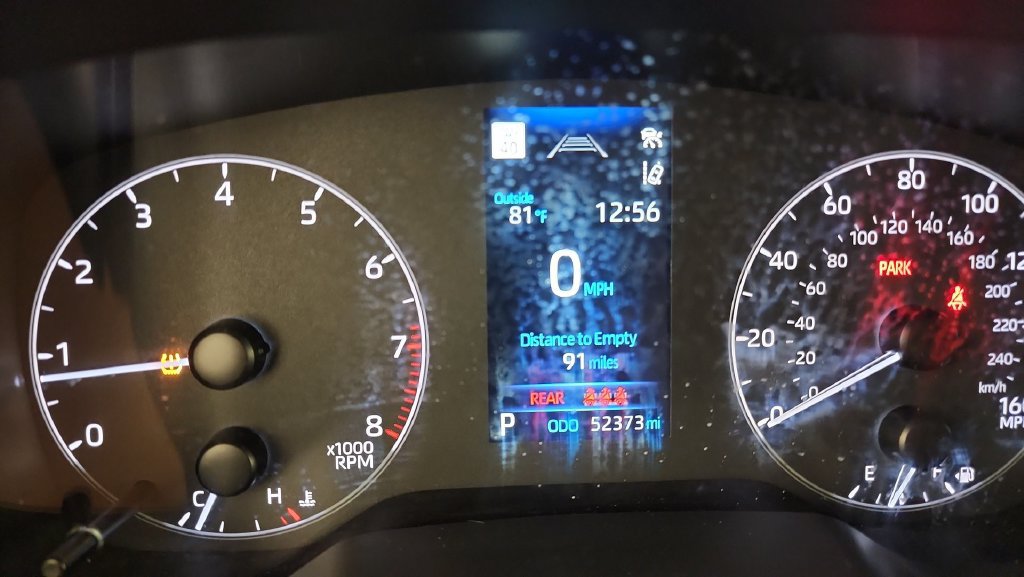 Used 2024 Toyota Corolla LE FWD image 11