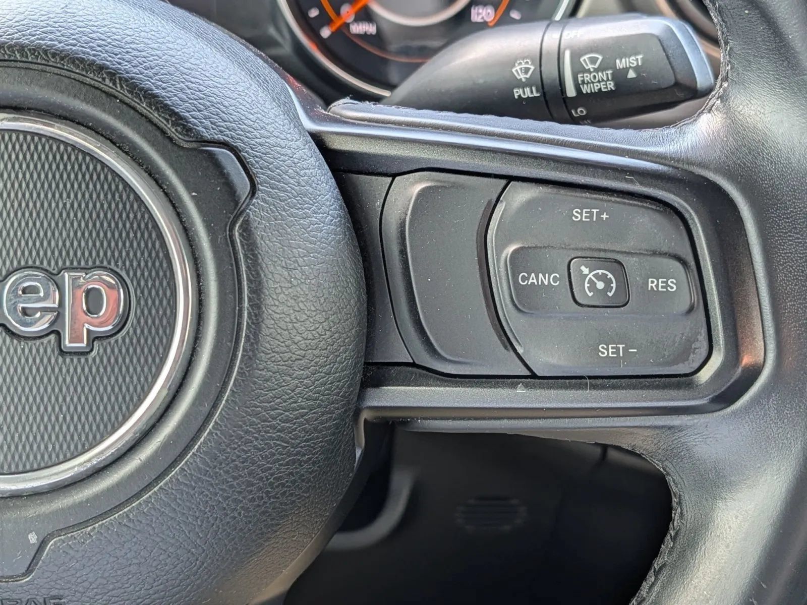Used 2018 Jeep Wrangler Unlimited Sport S AWD/4WD image 22