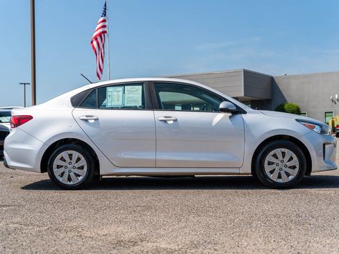 Used 2019 Kia Rio S FWD image 8