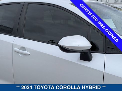 Used 2024 Toyota Corolla LE image 10