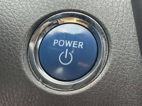 Used 2020 Toyota Camry LE FWD image 32