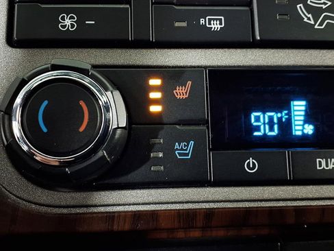 Used 2012 Ford F250 Lariat w/ Lariat Ultimate Pkg image 16