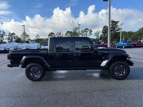 Used 2023 Jeep Gladiator Mojave w/ LED Lighting Group AWD/4WD image 2