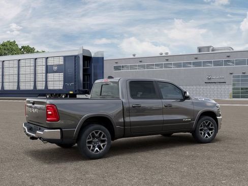 New 2025 RAM 1500 Laramie image 4
