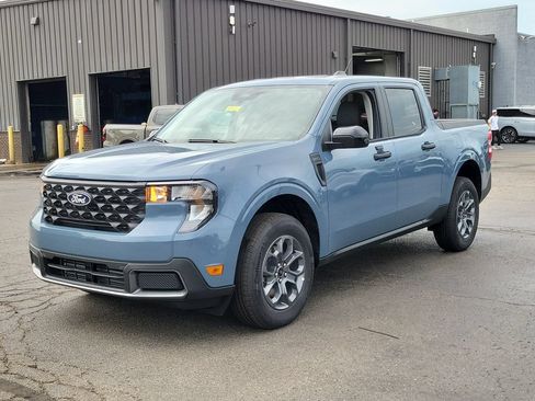 New 2026 Ford Maverick XLT w/ XLT Luxury Package AWD/4WD image 8