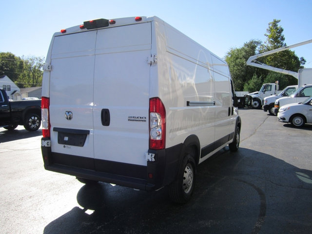 Used 2023 RAM ProMaster 2500 FWD image 4
