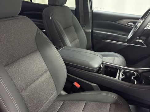 Used 2024 Chevrolet Traverse LT w/ LPO, Floor Liner Package AWD/4WD image 24