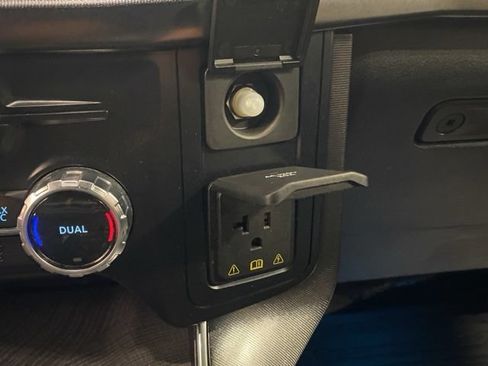 Certified 2023 Ford F150 Platinum w/ Equipment Group 701A High AWD/4WD image 36