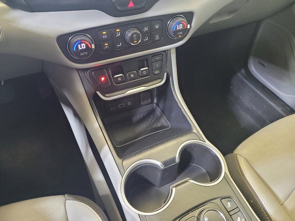 Used 2020 GMC Terrain SLT w/ Preferred Package FWD image 26