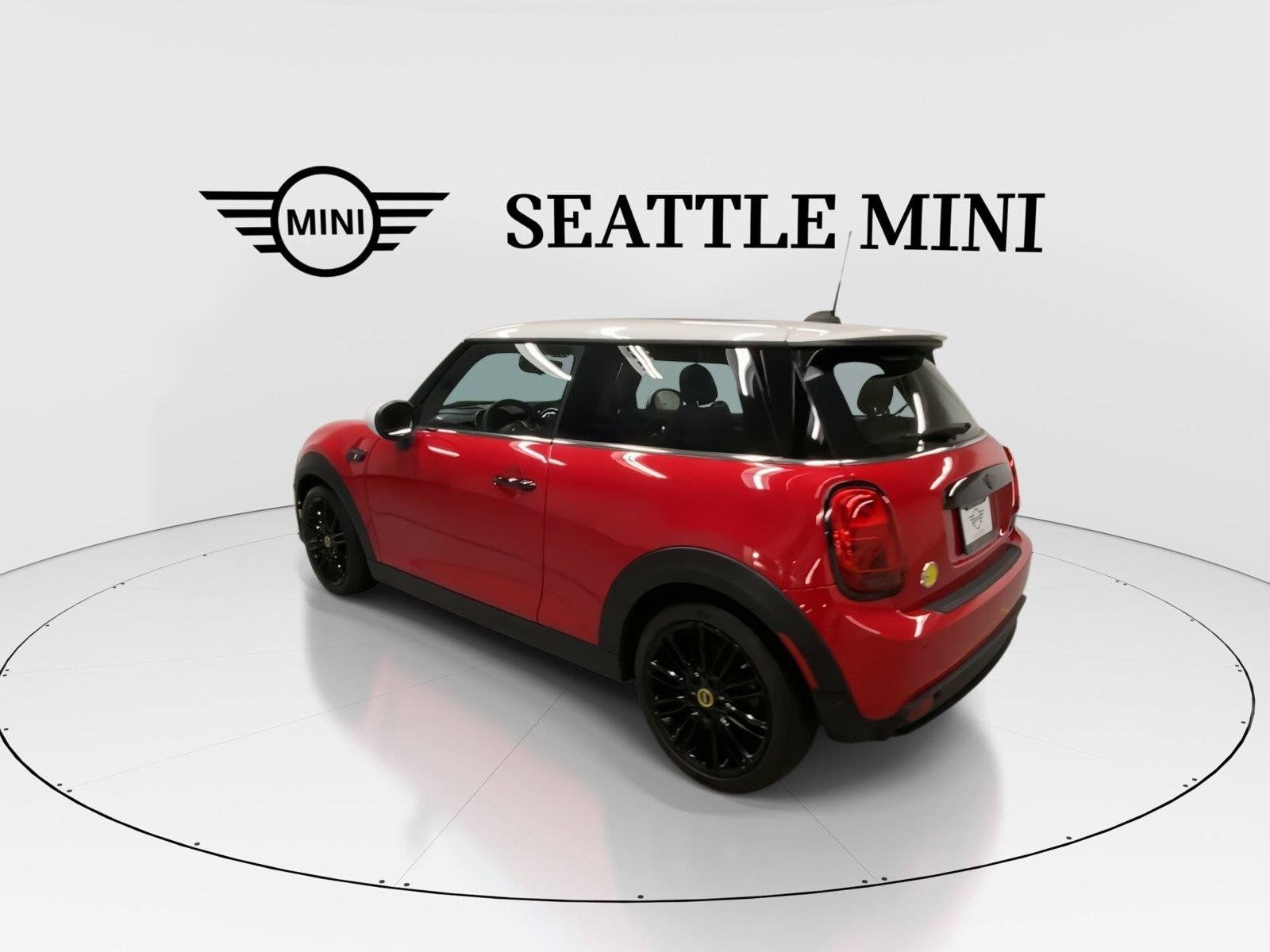 Used 2023 MINI Cooper SE FWD image 8