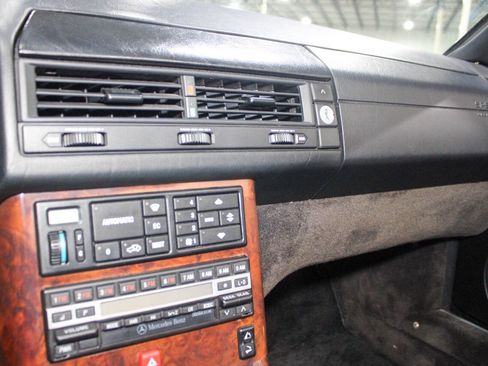 Used 1991 Mercedes-Benz 500 SL 500 SL 2dr Convertible image 12