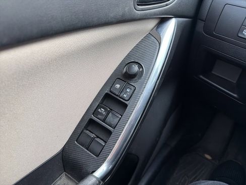 Used 2016 MAZDA CX-5 Touring w/ Bose/Moonroof Package image 15