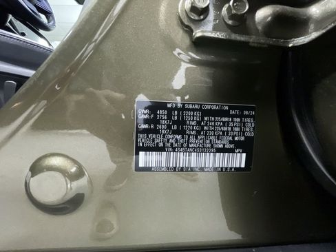 Used 2025 Subaru Outback Limited image 14