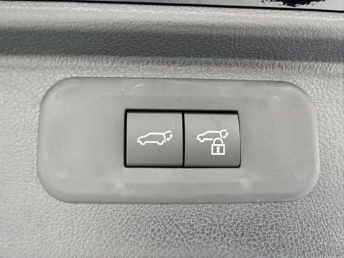 New 2026 Toyota Grand Highlander XLE image 8