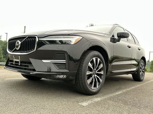 Used 2023 Volvo XC60 B5 Core AWD/4WD image 29