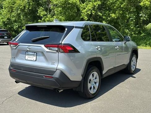 Certified 2024 Toyota RAV4 LE AWD/4WD image 6