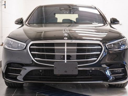 Used 2024 Mercedes-Benz S 580 4MATIC Sedan w/ AMG Line image 36