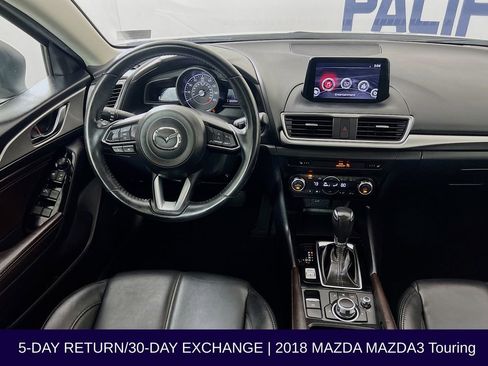 Used 2018 MAZDA MAZDA3 Touring image 29