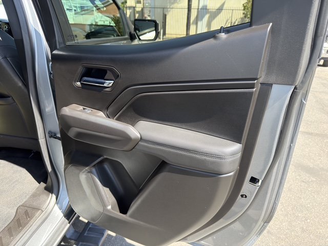 Used 2024 Chevrolet Colorado LT w/ LT Convenience Package III AWD/4WD image 13