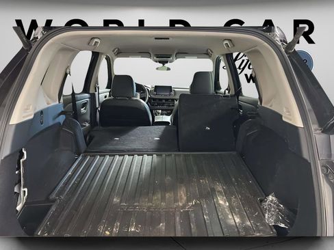 Used 2025 Nissan Rogue SV AWD/4WD image 21