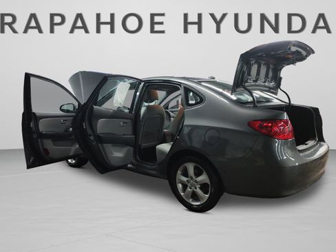 Used 2009 Hyundai Elantra SE image 5