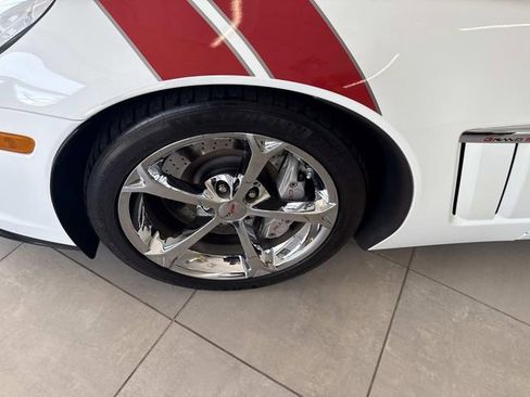 Used 2010 Chevrolet Corvette Grand Sport w/ Preferred Equipment Group image 12