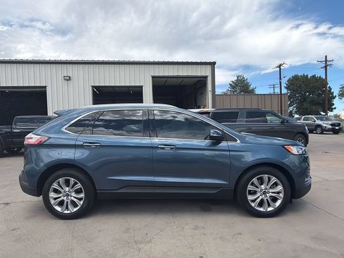 Used 2019 Ford Edge Titanium w/ Cargo Accessory Package AWD/4WD image 4