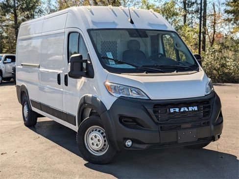New 2025 RAM ProMaster 2500 w/ Convenience Group image 2