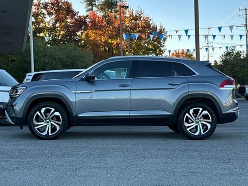 Used 2020 Volkswagen Atlas Cross Sport SEL Premium image 7
