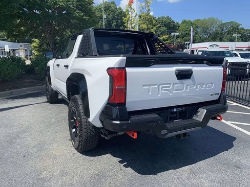 Used 2026 Toyota Tacoma TRD Pro AWD/4WD image 6