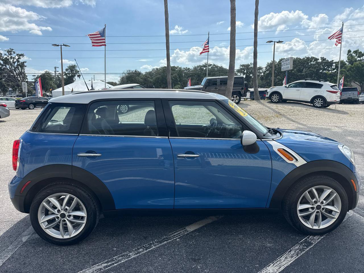 Used 2012 MINI Cooper Countryman FWD image 6
