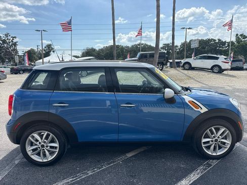 Used 2012 MINI Cooper Countryman FWD image 6