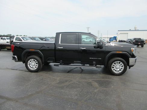 Used 2020 GMC Sierra 2500 SLT w/ SLT Premium Plus Package AWD/4WD image 4