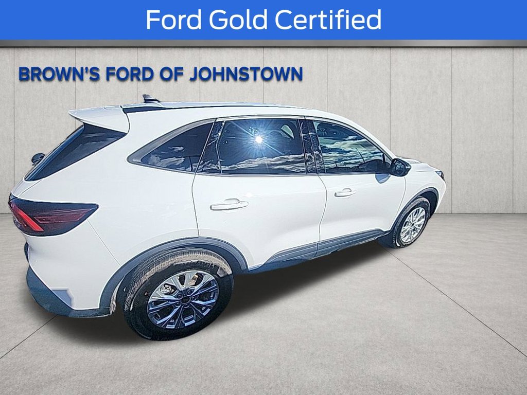 Certified 2025 Ford Escape Active w/ Cold Weather Package AWD/4WD image 9