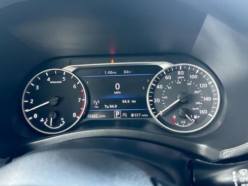 Used 2025 Nissan Sentra SV FWD image 16