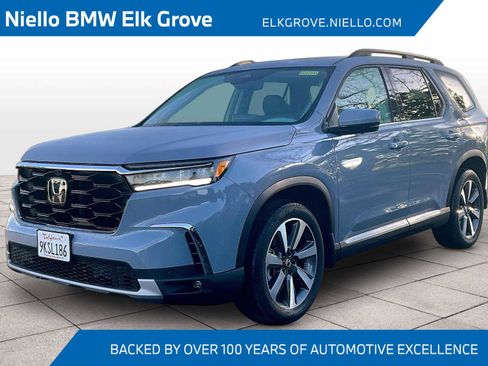 Used 2024 Honda Pilot Elite image 1