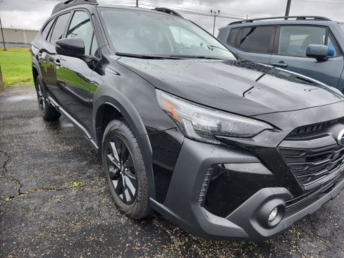 Used 2023 Subaru Outback Onyx Edition AWD/4WD image 7