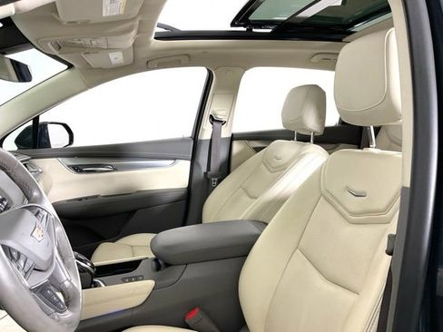Used 2019 Cadillac XT5 Luxury image 27