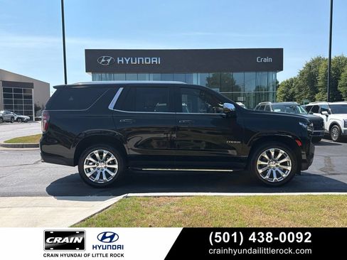 Used 2022 Chevrolet Tahoe Premier AWD/4WD image 1
