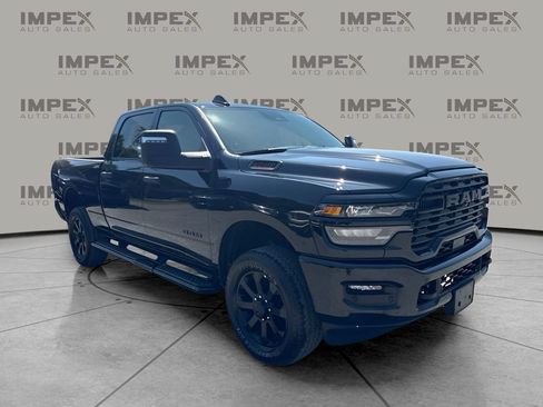 Used 2025 RAM 2500 Big Horn AWD/4WD image 7
