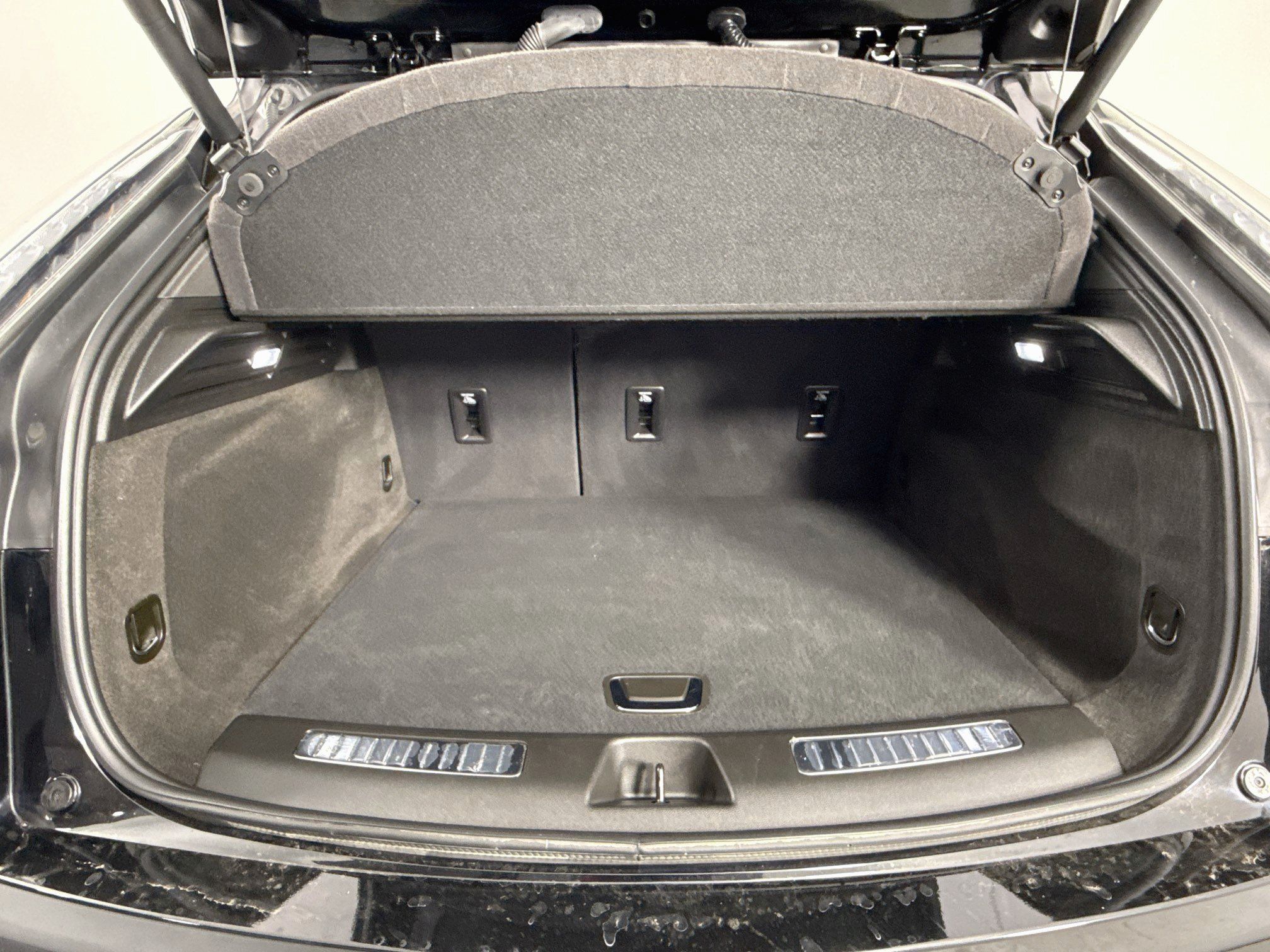 Used 2024 Cadillac XT4 Sport AWD/4WD image 27