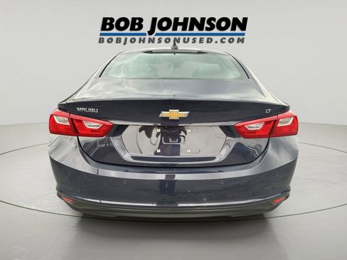 Used 2025 Chevrolet Malibu LT image 4