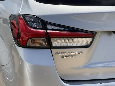 Used 2024 Mitsubishi Outlander Sport ES AWD/4WD image 6