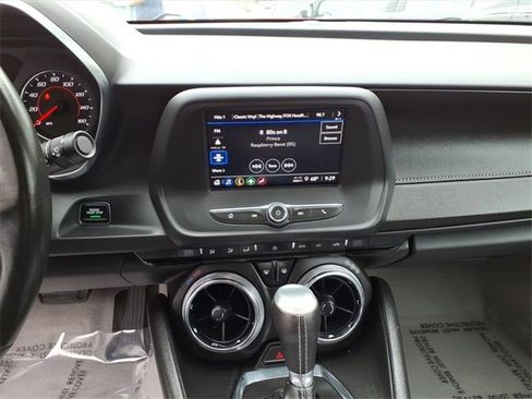 Used 2023 Chevrolet Camaro LT image 17