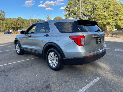 Used 2021 Ford Explorer 2WD image 7