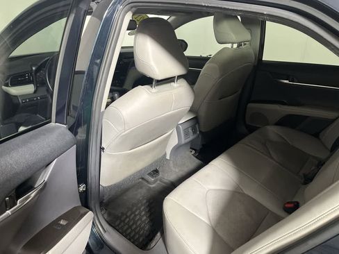 Used 2021 Toyota Camry XSE image 26